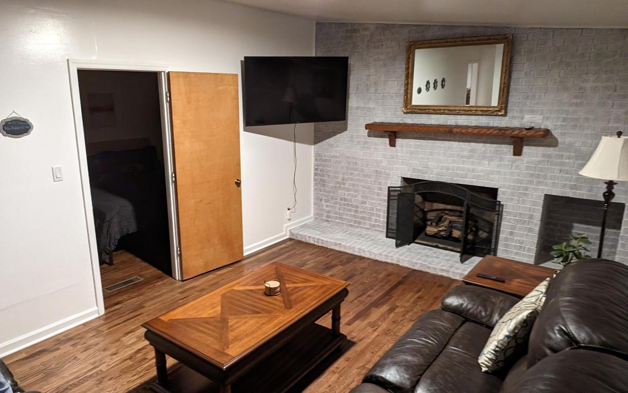 West-End Downtown Charlotte - Easy Access To Airport & Jcsu Villa Exterior photo