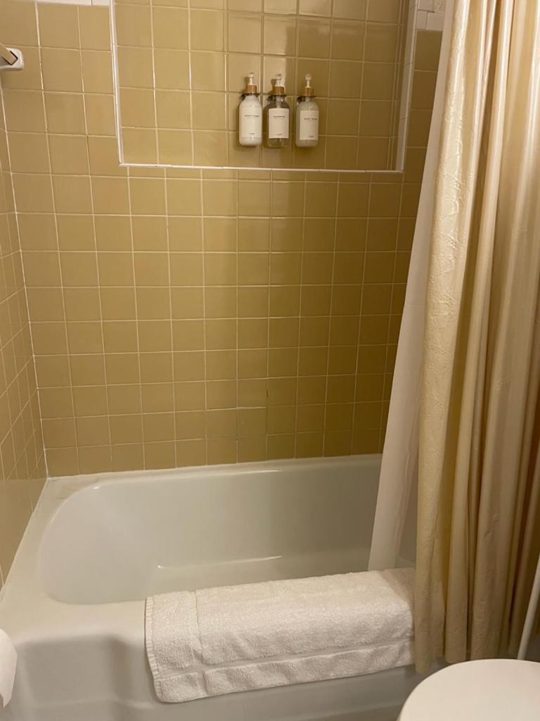 West-End Downtown Charlotte - Easy Access To Airport & Jcsu Villa Exterior photo